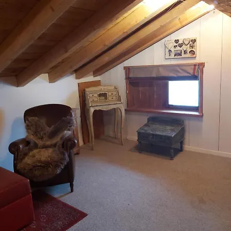 Frühstückspension De La Poste Le Châble