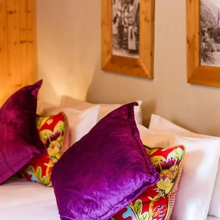 Frühstückspension De La Poste *