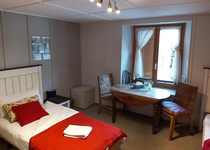 فندق مبيت وإفطار De La Poste *