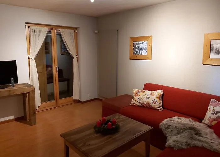 De La Poste فندق مبيت وإفطار Le Châble